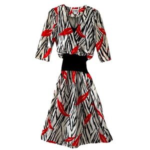 100% Cotton Made in the USA Seneca Vintage Red and Black Patterned Dress